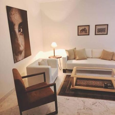 Tres Bel Appartement Idealement Place Ла-Марса Экстерьер фото
