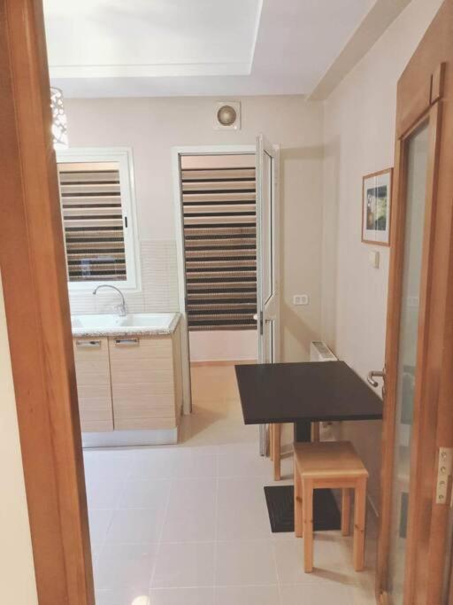 Tres Bel Appartement Idealement Place Ла-Марса Экстерьер фото